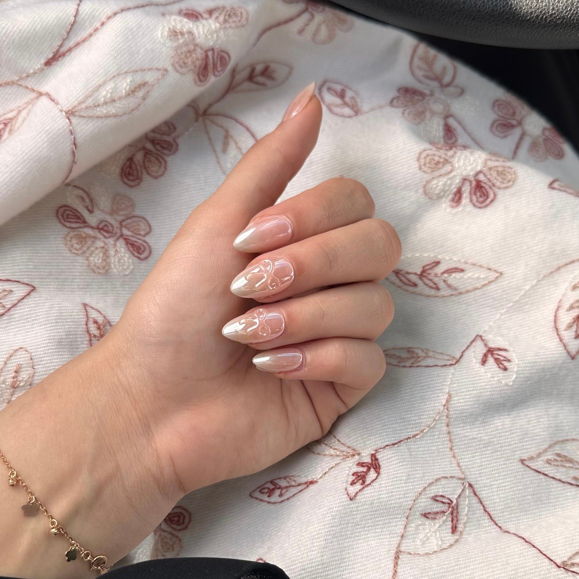 Cherie Bow | Soft Gel Press On Nails