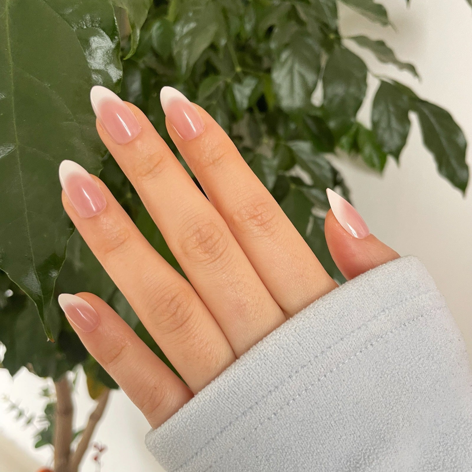 La Femme | Soft Gel Press On Nails