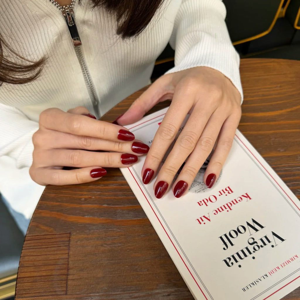 Bordeaux Elegance | Soft Gel Press On Nails
